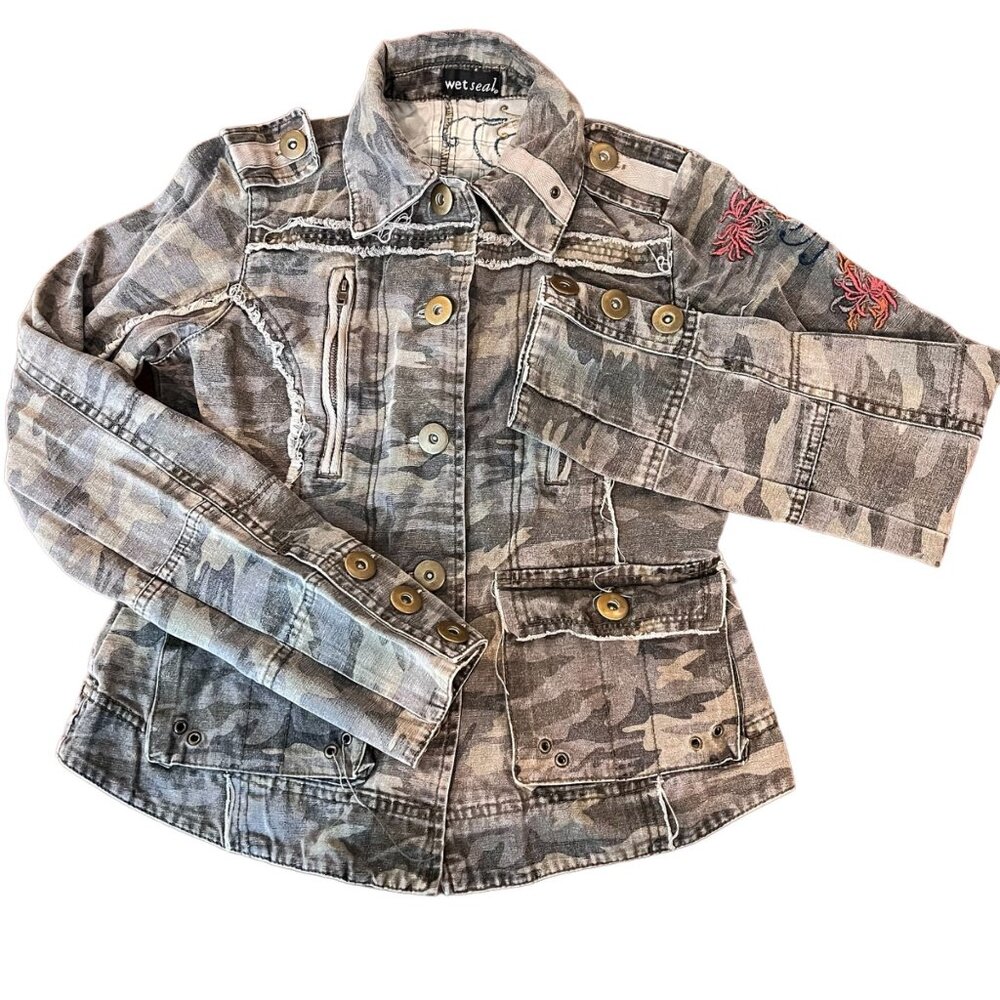 Wet Seal Jacket XS Embroidered Camo Womens Button Down Size Extra Small
